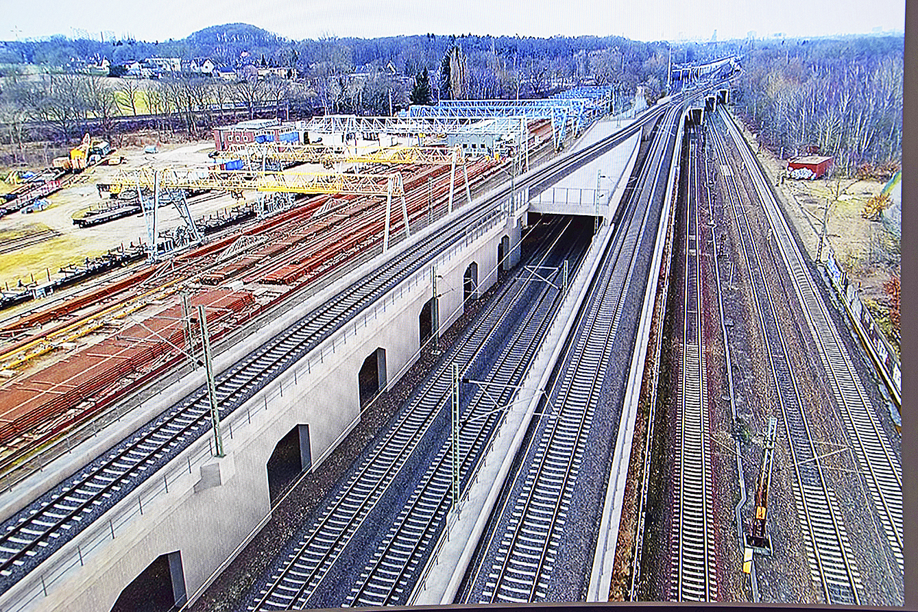 Die Visualisierung der Vectorvision GbR zeigt, wie das Überwerfungsbauwerk in Meckelfeld
aussehen wird