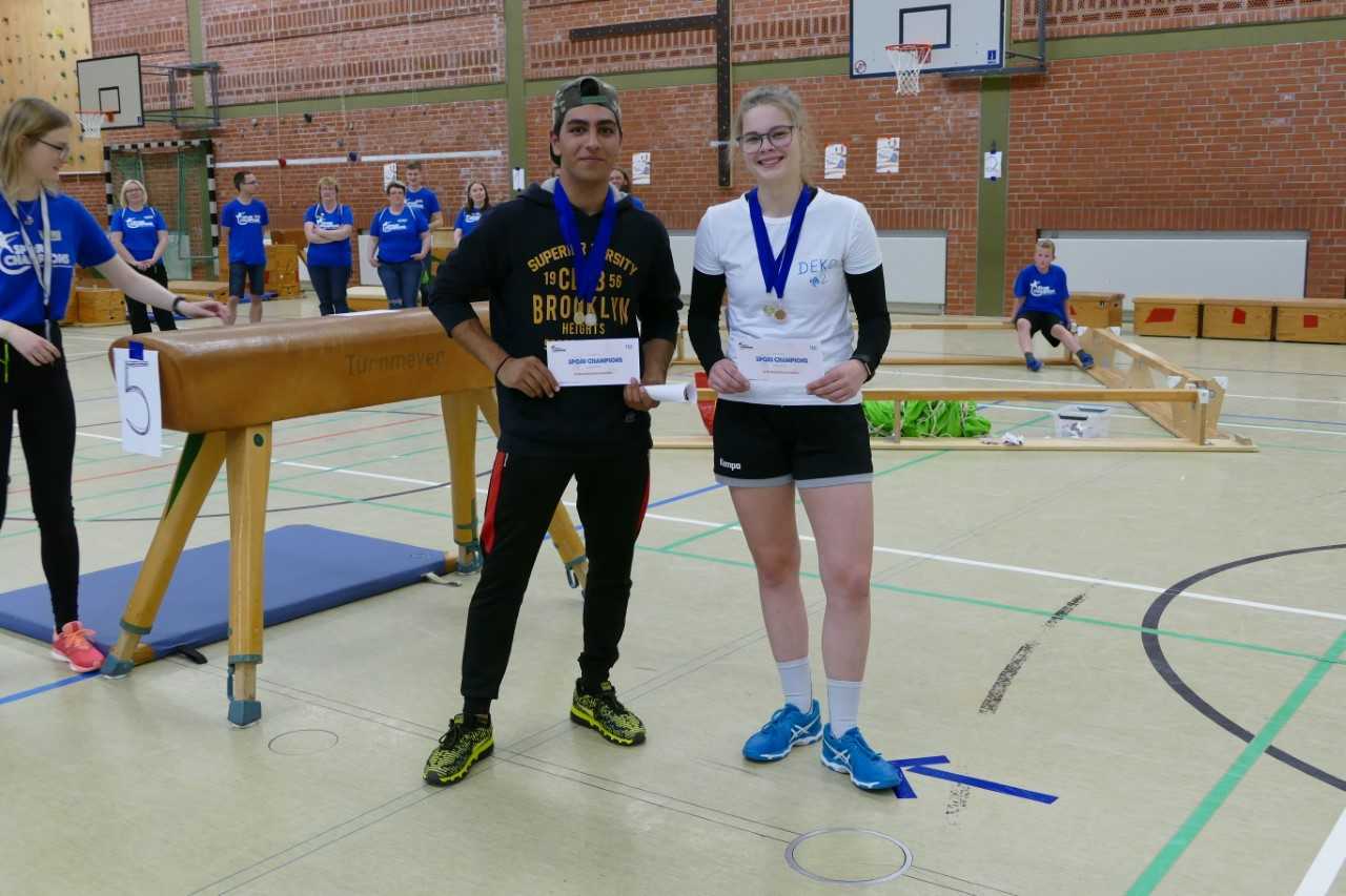 Fahren zum Finale nach Wilhelmshaven: Shahram Azami und Paulina Evers