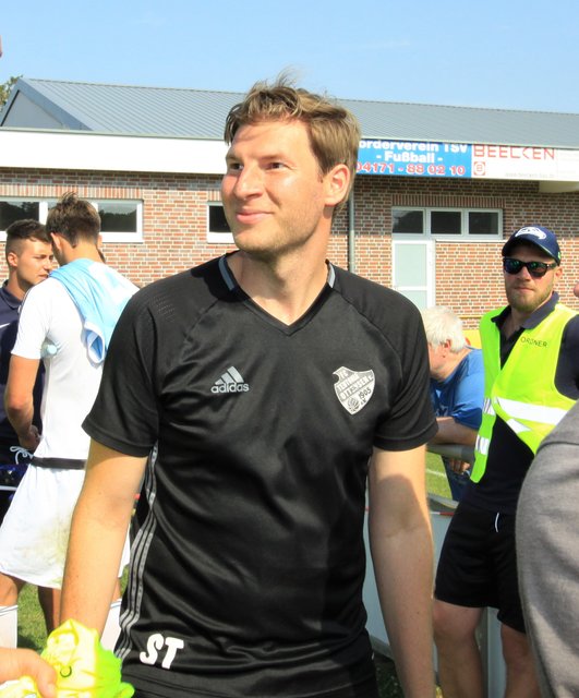 Teutonia-Trainer Sören Titze war mit dem Resultat sichtlich zufrieden