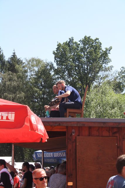 Diese HSV-Mitarbeiter hatten einen besonders guten Überblick | Foto: os