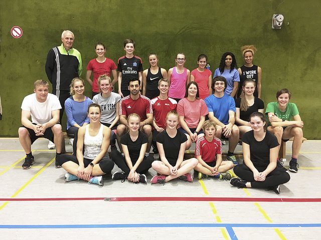 Die Mitglieder der Leichtathletik-Abteilung des MTV Hanstedt freuen sich auf Freitag, wenn SAT.1 zu Gast ist