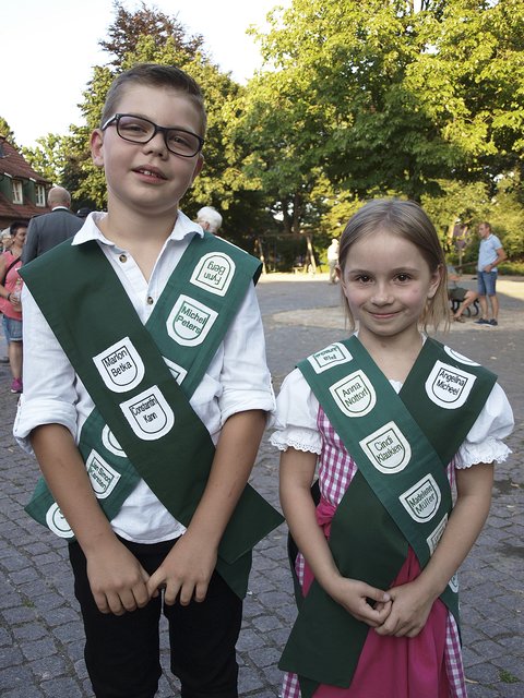 Auch für die Kinderkönige Louisa Karger und Collin Wisniewski endet am Wochenende die "Amtszeit" | Foto: Westphalen