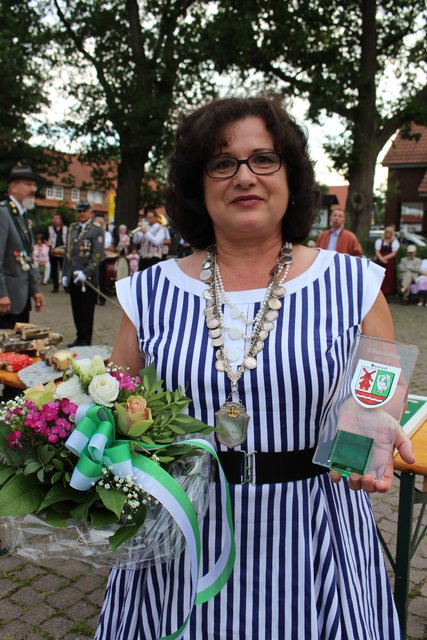Gästekönigin Veronika Hochmuth