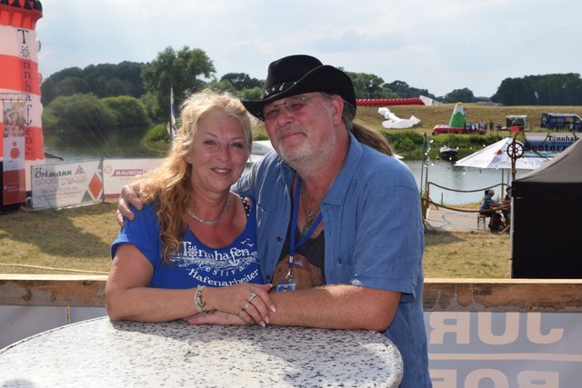 Freuen sich bereits auf das Tönnhafen Festival 2020: Bea und Thorsten Stahl 