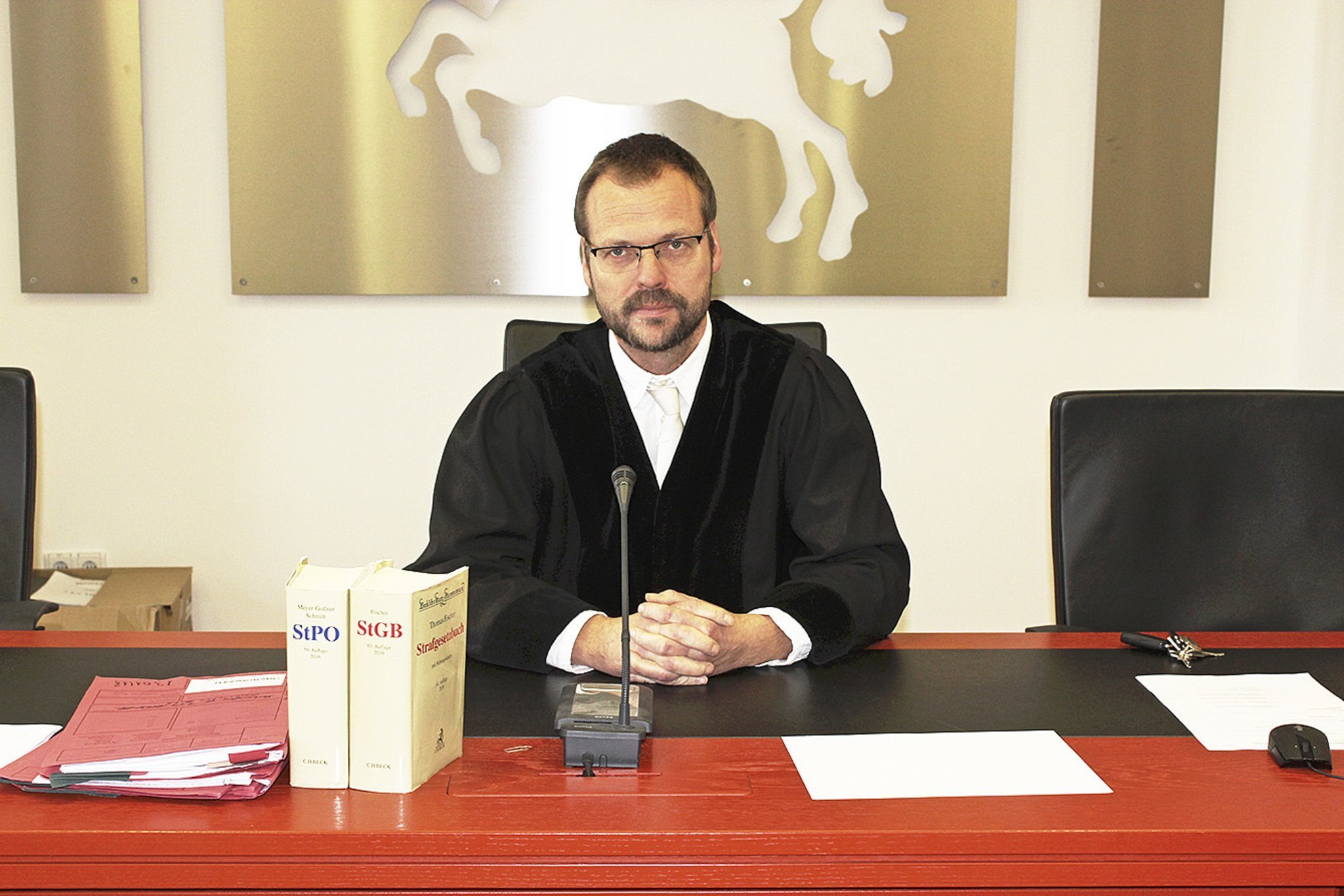 Strafrichter Dr. Michael Herrmann verlässt das Winsener Amtsgericht: Ein Mann der klaren Worte ...
