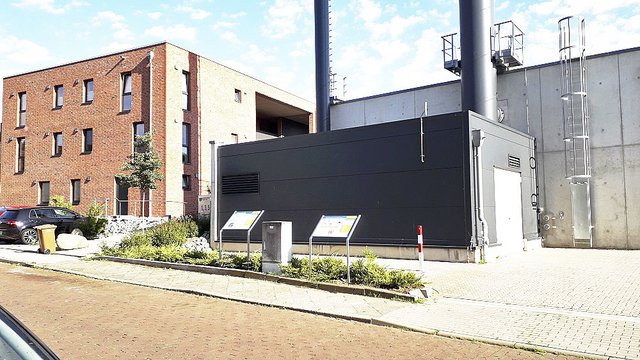 Eine Station des Klimapfades ist das Blockheizkraftwerk am Kuckucksweg