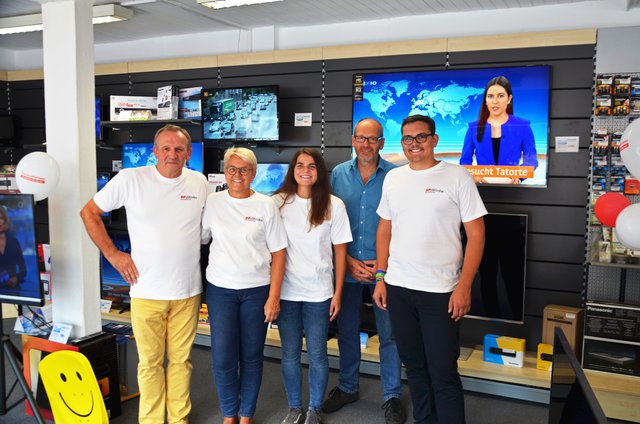 Das Team von SP: Minke (v.li.): Edmund und Jacqueline Minke, Tochter Sina Minke, Gerhard Hanke und Sohn Marc Minke | Foto: Axel-Holger Haase