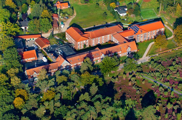 Die Waldklinik in Jesteburg wurde zuletzt
regelmäßig für Filmaufnahmen genutzt | Foto: Waldklinik Jesteburg