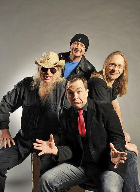 Ihre Bagaluten-Wiehnacht ist legendär: die Band Torfrock | Foto: Jens Sauerbreyn