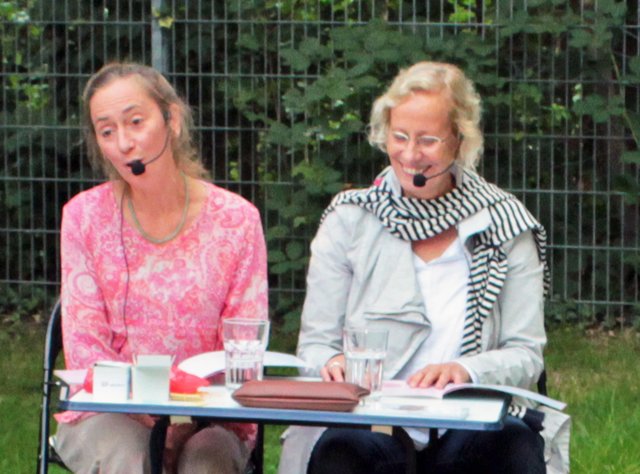 Claire Großer (li.) und Karina Holst