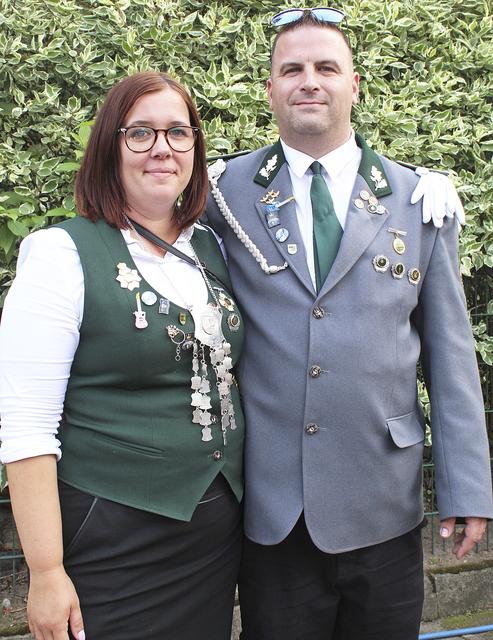 Nancy und Andre Brunckhorst repräsentierten als Damenkönigin und Vogelkönig im vergangenen Jahr den Verein | Foto: ab