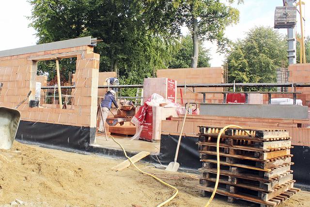 Drei neue Klassenzimmer werden angebaut | Foto: ab