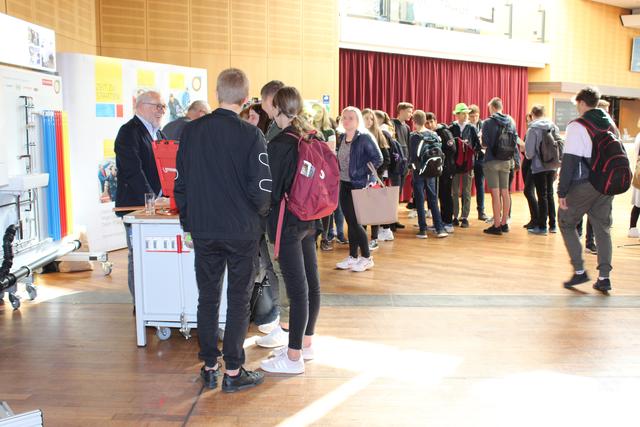 Die Ausbildungsmesse im Stadeum war sehr gut besucht | Foto: sb