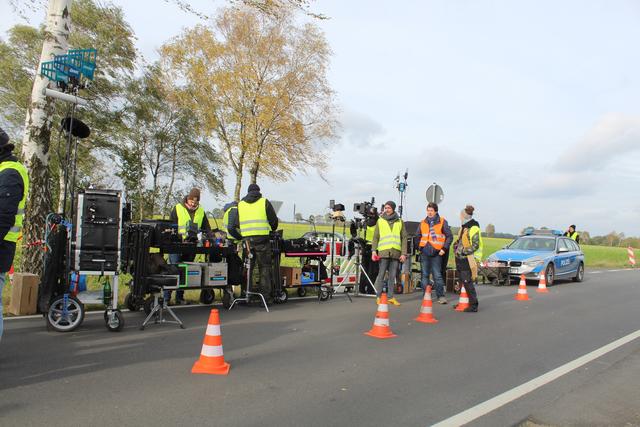Für die zweitägigen Dreharbeiten wurde die K73 zwischen Moisburg und Immenbeck gesperrt | Foto: tk