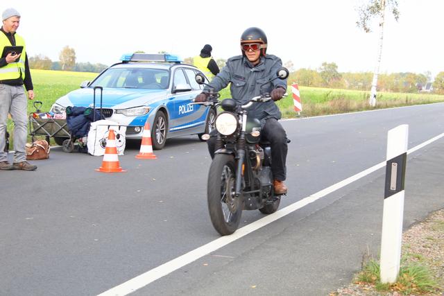 Kommissar Finn Kiesewetter (Sven Martinek) braust los | Foto: tk
