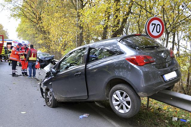 Der Skoda und der Opel kollidierten frontal