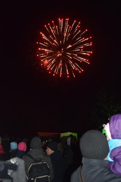 Impressionen: Neujahrsfeuerwerk bei Famila in Winsen 
