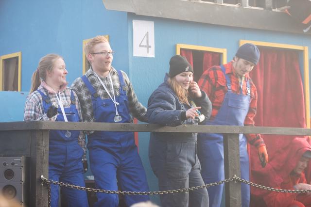 Immer wieder ein Spektakel: der große Umzug durch das Dorf