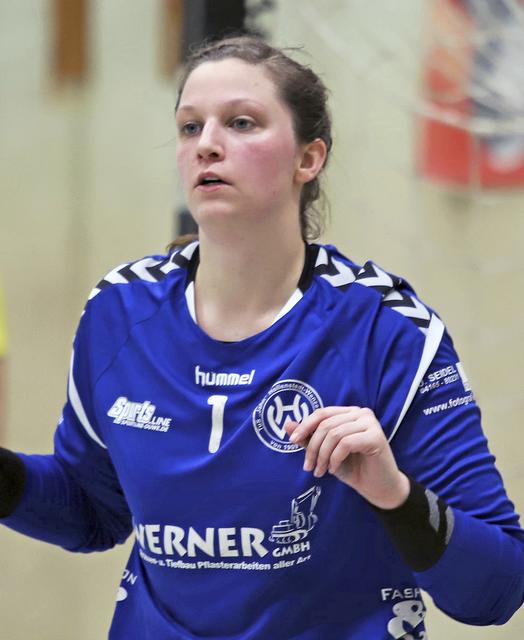 TuS Jahn-Torhüterin Janine Schwarz zeigt eine starke Leistung