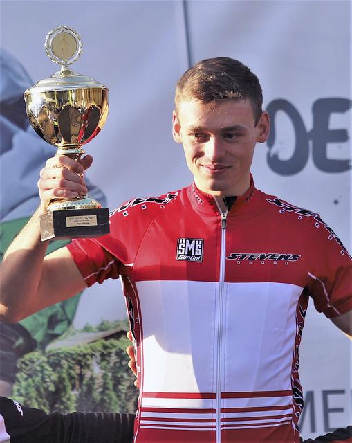 Tim Stöver (RSG Nordheide) gewann das Rennen in der Hobbyklasse der Männer