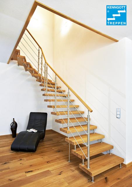 Freitragende Treppen sind elegant und 
immer ein Hingucker  | Foto: Kenngott Treppen