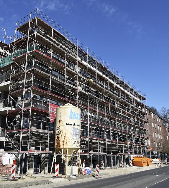 Trotz Coronakrise wird in der Region weiter gebaut, wie hier zum Beispiel Wohnungen in der Schützenstraße in Buchholz