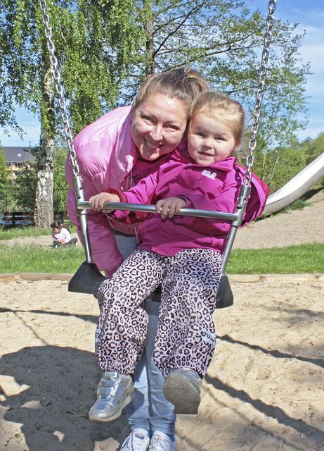 Anna Motora (34) und Tochter Sophia (3) 