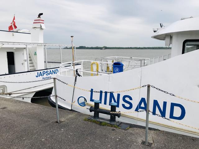 Die beiden Fähren "Japsand" und "Liinsand" bei ihrer ersten Begegnung | Foto: Stade Marketing und Tourismus GmbH