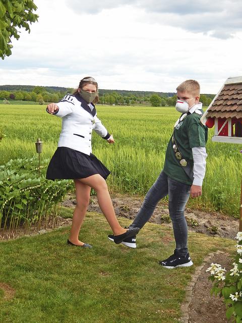 Kinderkönigspaar Hanna Bellmann und Raphael Herrmann | Foto: Schützenverein Elstorf