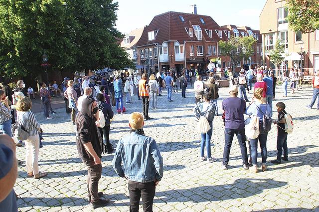 In Buxtehude wurde friedlich gegen Rassismus demonstriert