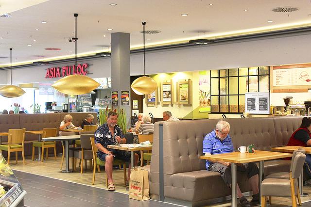 Kulinarisch verwöhnt im Gastronomiebereich der Marktkaufcenter-Mall
