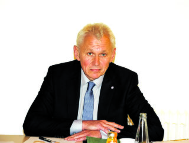Oberlandeskirchenrat Dr. Rainer Mainusch informiert