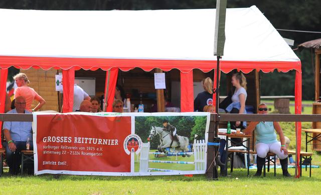 Der Harburger Reitverei erwies trotz Corona-Auflagen als ein sehr guter Gastgeber | Foto: cc