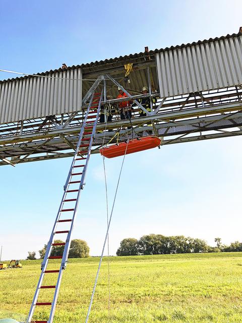 Die Feuerwehr Dohren bei einer Zugübung des Fachzugs technische Hilfeleistung 2 | Foto: Feuerwehr Dohren