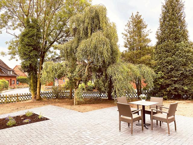 Terrasse mit Garten | Foto: Tagespflege Hechthausen