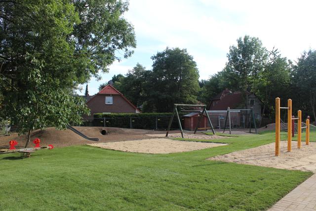 Die Außenanlage der Kita Löwenzahn