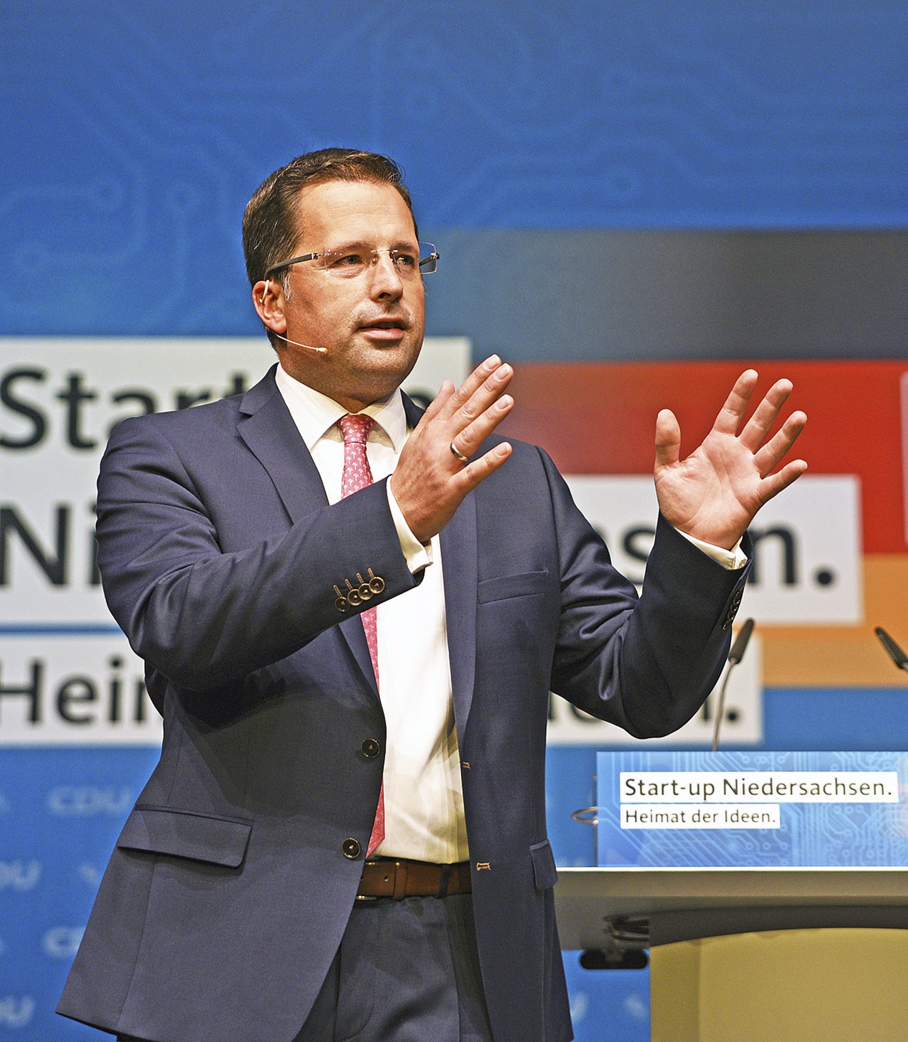 Sie sucht ihn landkreis stade