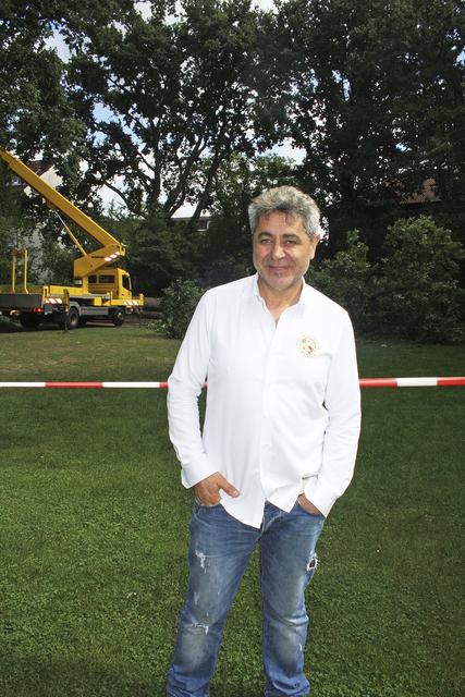 Erdal Aslan hörte aus rund 100 Metern Entfernung, wie der Ast zu Boden krachte