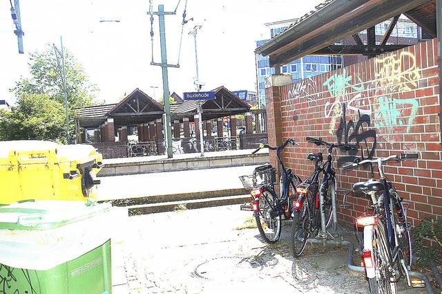 Der Verfall des Buxtehuder Bahnhofs wurde jahrelang 
hingenommen Fotos: sla