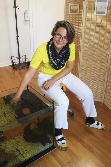 Fisch-Spa-Inhaberin und 
Heilpraktikerin Berit 
Lütjohann