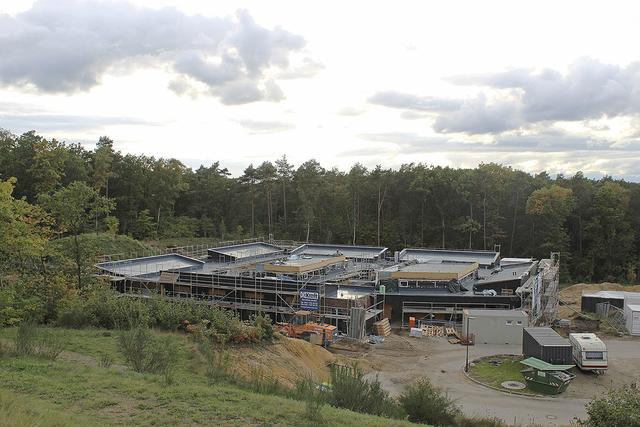 Der Neubau des Hospiz am Fuße des Hubschrauberlandeplatzes
