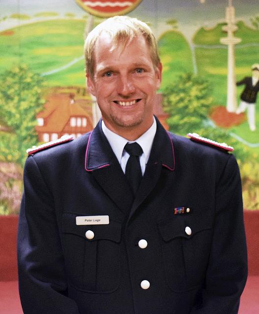 Im Amt bestätigt: Ortsbrandmeister Peter Lege