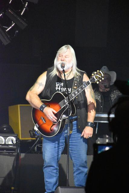 Gast "Big Harry" sang das Titellied aus der Fernsehserie "Großstadtrevier" | Foto: Axel-Holger Haase