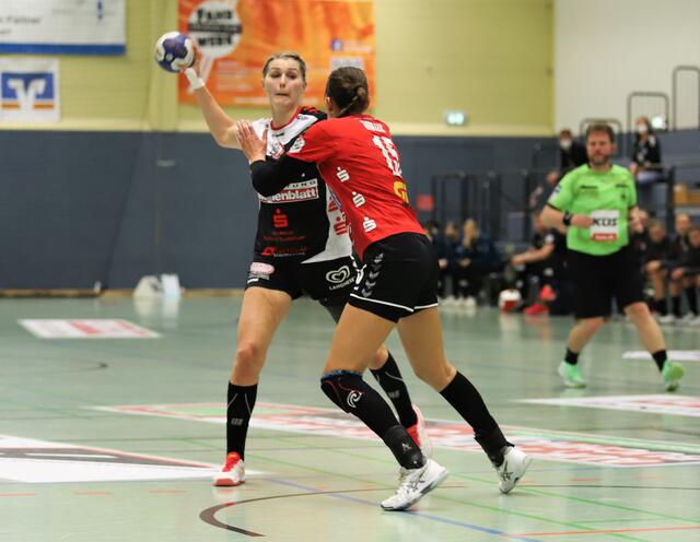 Marleen Kadenbach im Ballbesitz | Foto: cc