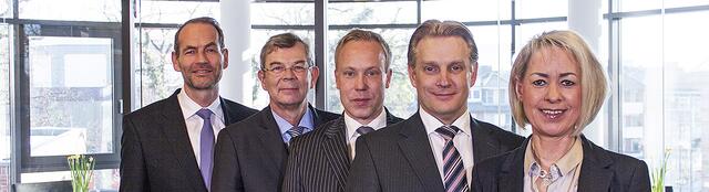 "Tschüs!" - Hans-Werner Abraham (2.v.li.) wird von seinen Kollegen verabschiedet (v.li): Michael Hinz, Christoph Diedering, Christian Müller und Beate Kutscher