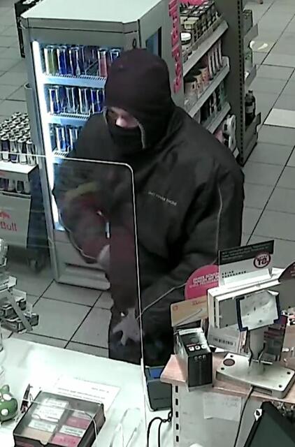 Der Täter bei der Tatausführung