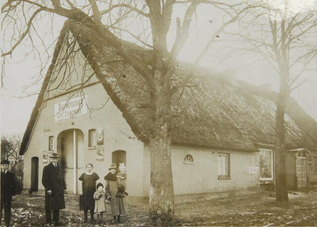 Ende der 1920er Jahre: der Gemischtwarenladen Dieckmann | Foto: Familienarchiv Dieckmann