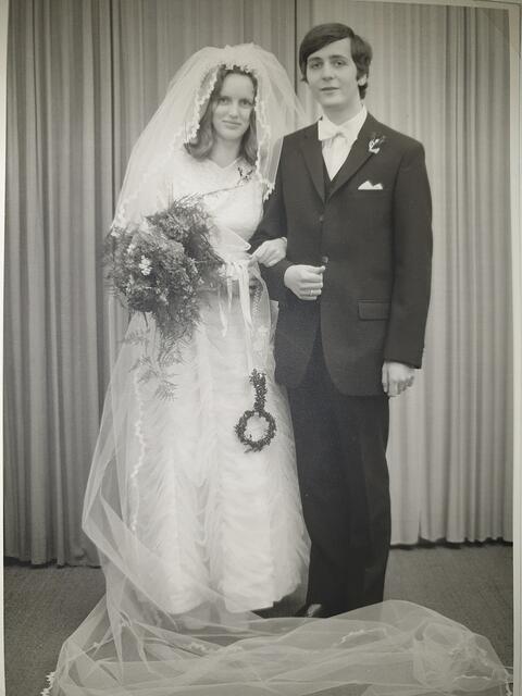 ... und bei ihrer Hochzeit im Februar 1971