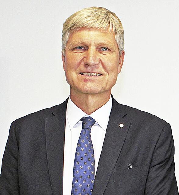 Dr. Stephan Brune