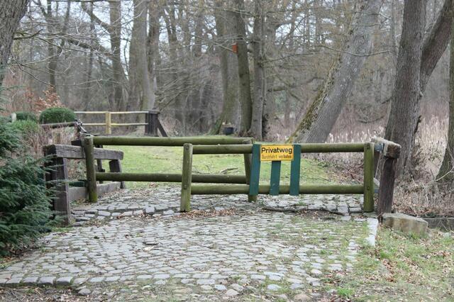 Bis vor wenigen Jahren war dieser Privatweg noch frei  | Foto: sb